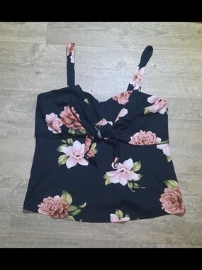 Floral Tie-Front Women's Tank Top - Black & Pink